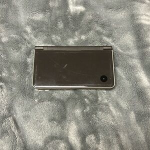 Nintendo DSi XL